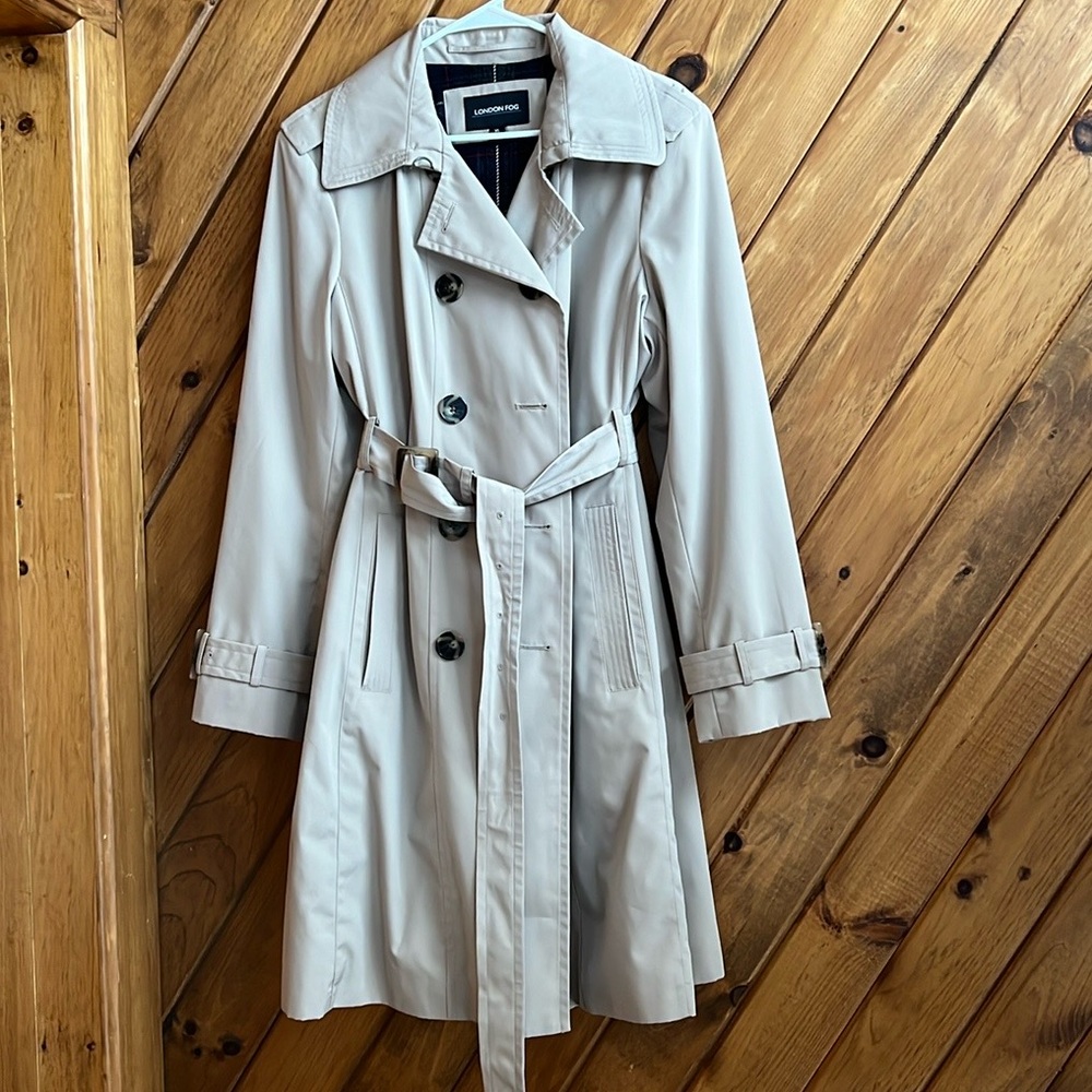 London Fog trench coat XL